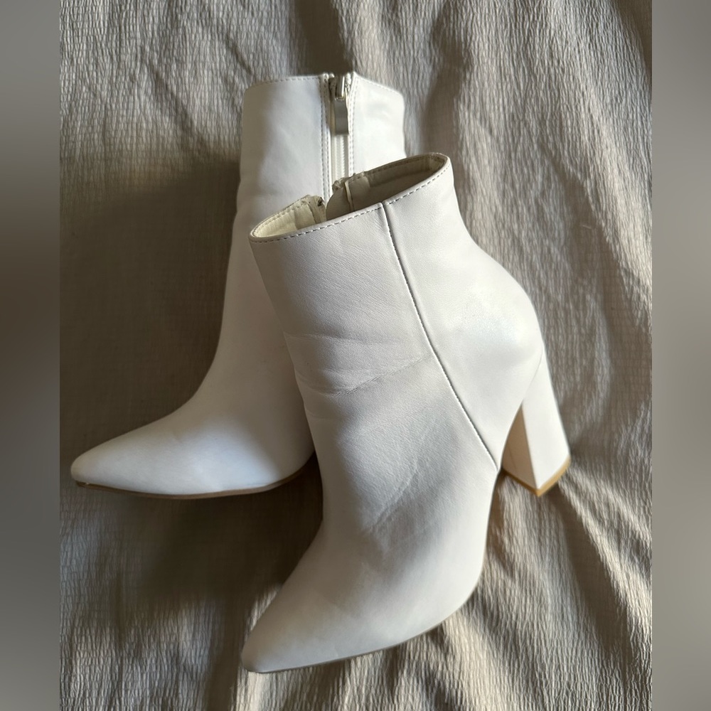 White Ankle Boots🤍